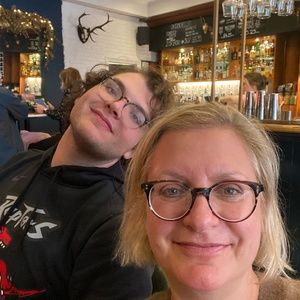 Meet your Posher, Lisa